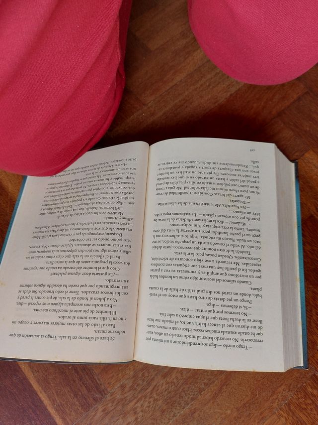 El ruiseñor, tapa blanda.