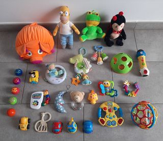 Lote juguetes bebé