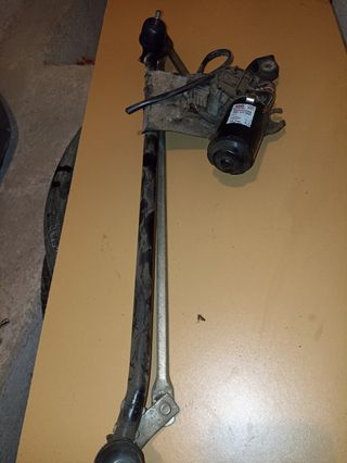 Motor limpia parabrisas Dacia Logan