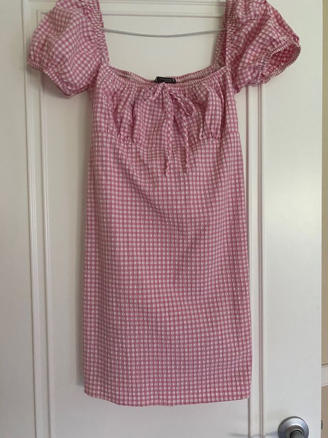 Vestido rosa y blanca