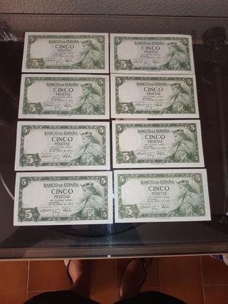 LOTE DE ANTIGUOS BILLETES CINCO PESETAS. 1954