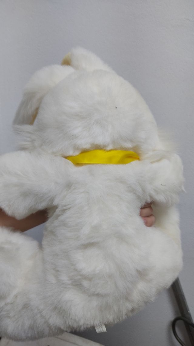Peluche conejo blanco