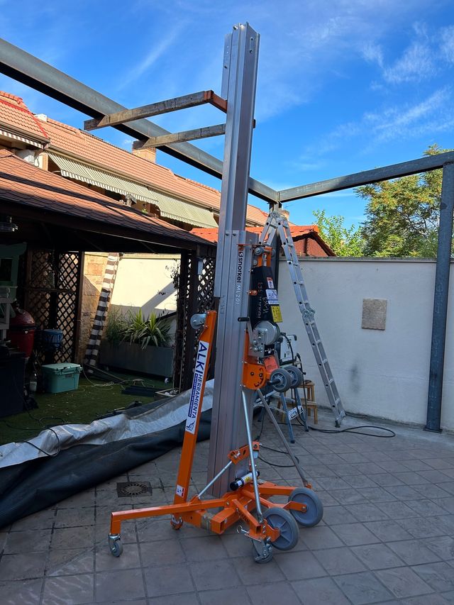 Ristrutturazioni del portico in metallo