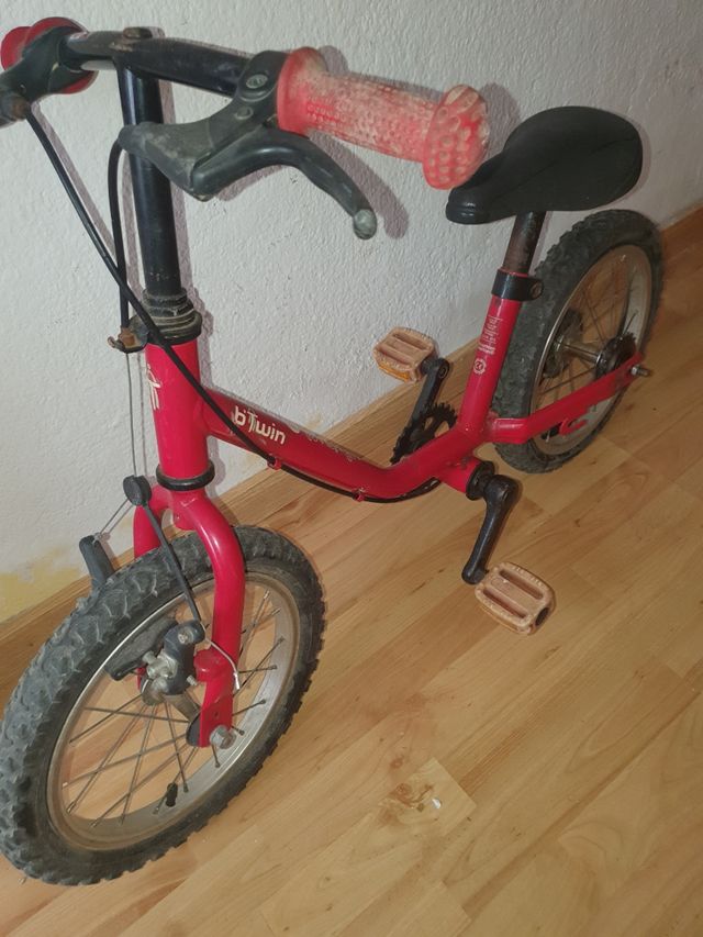 Bicicleta para niños (con pedales)
