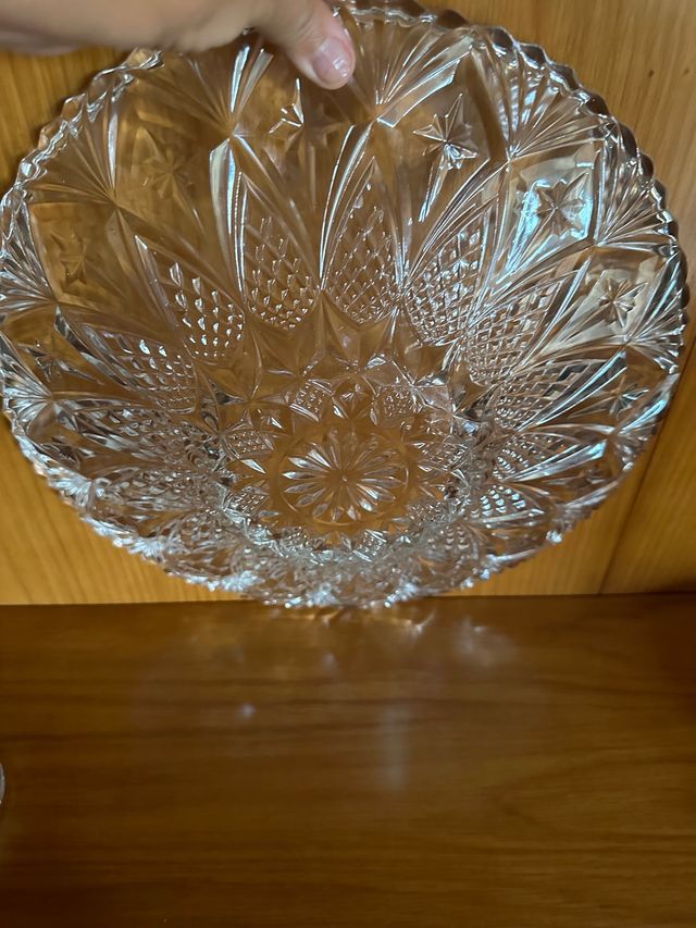 fuente cristal tallada