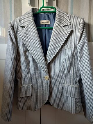 Americana talla38. Marca fórmula Joven