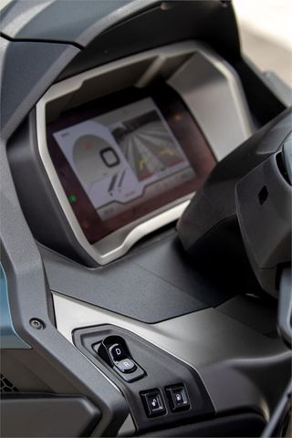 PIAGGIO NEW MP3-400-HPE SPORT