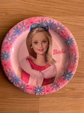 Platos Barbie fiesta. A estrenar!!!