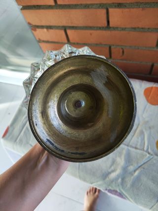 Cenicero pie, latón y vidrio vintage