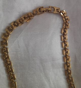 Collar vintage chapado en oro