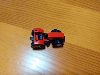 Tractor de juguete