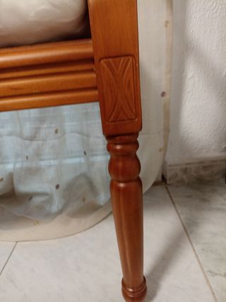 Banqueta de madera