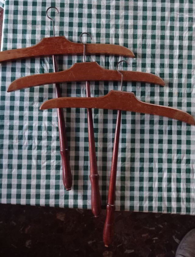 Lote 3 perchas antiguas