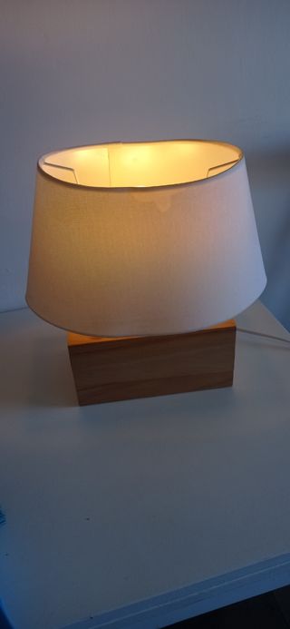 Lámpara de dormitorio.