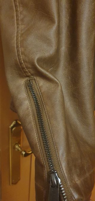 Cazadora Guess . nueva