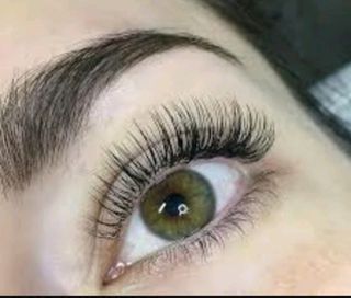 Extensiones de #pestañas. #Manicura, #pedicura #