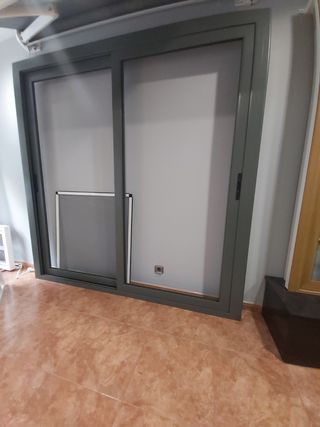 Ventana corredera aluminio en rpt