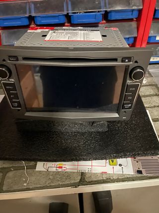 Pantalla para opel astar h