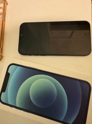 IPHONE 12, 64GB COMO NUEVO