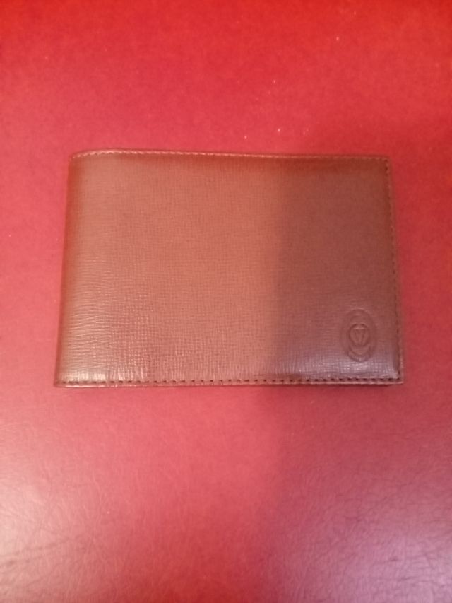 Billetera de piel Valleverde