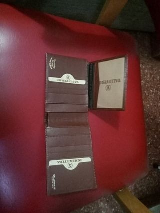 Billetera de piel Valleverde