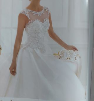 Vendo vestido de novia.