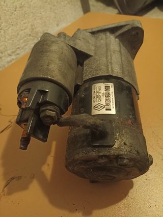 Motor de arranque Dacia Logan