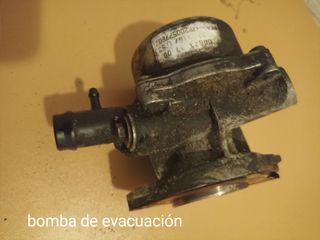 Bomba de evacuación Dacia Logan