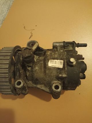 Bomba inyectora Dacia Logan