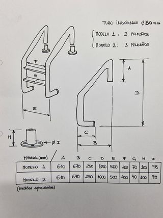 Escalera inoxidable piscina