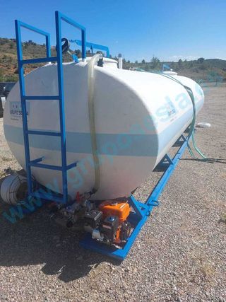 DEPOSITO DE 12000 LITROS PARA TRANSPORTE DE AGUA
