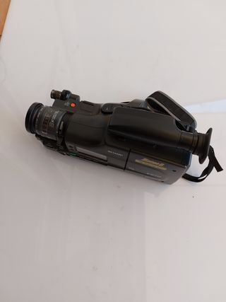 video camara VHS, Sharp