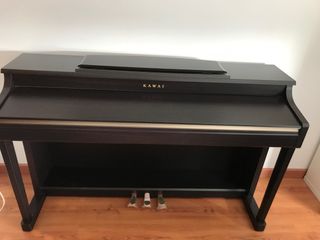Piano KAWAI CN34R