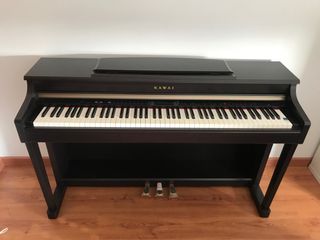 Piano KAWAI CN34R