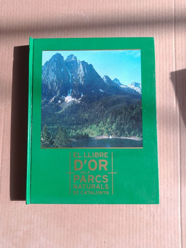 El llibre d'or dels parcs naturals de Catalunya