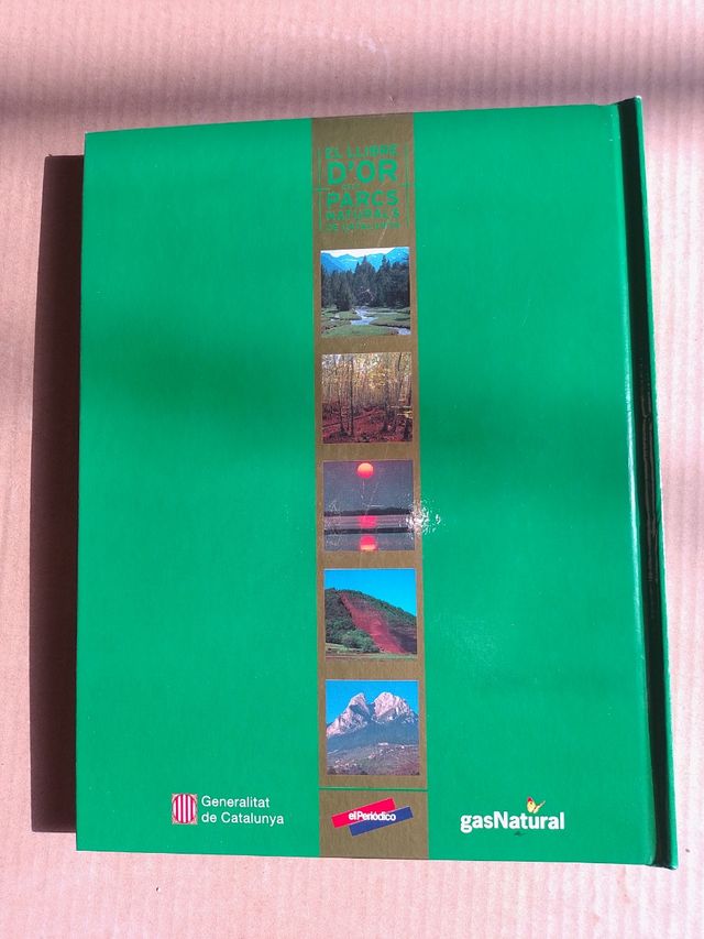 El llibre d'or dels parcs naturals de Catalunya