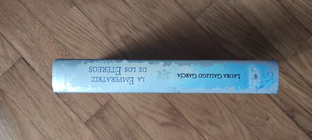 La emperatriz de los etéreos