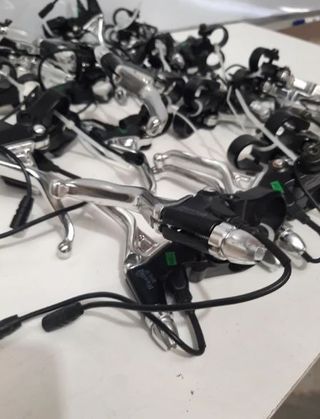 Juego manetas de freno para bicicleta eléctrica