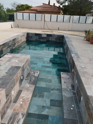 PISCINAS