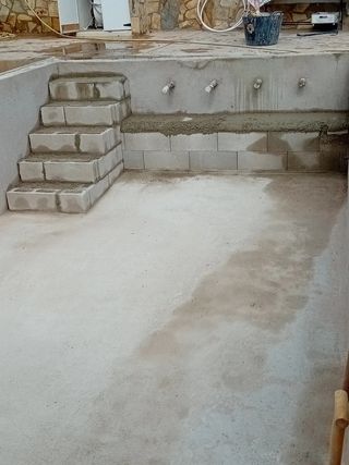 PISCINAS