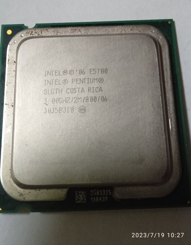 Procesador Intel Pentiun E5700 3.00GHZ