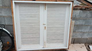 Ventana aluminio  y contraventanas mallorquinas