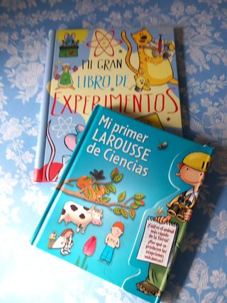 2 libros infantiles.