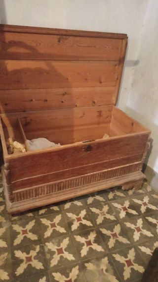 baul antiguo decoracion