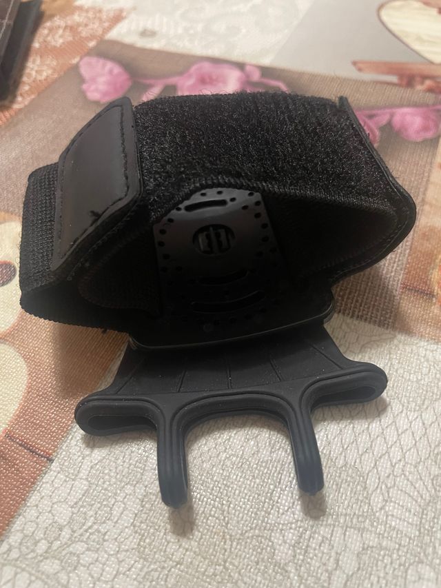 Muñequera smartphone