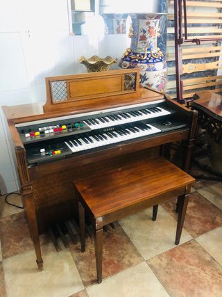 Órgano electrónico - Yamaha