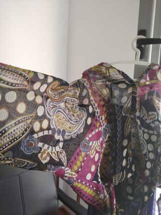 Vestido evento elegante corto lila 