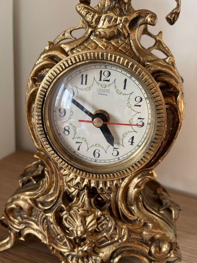 Reloj vintage sobremesa