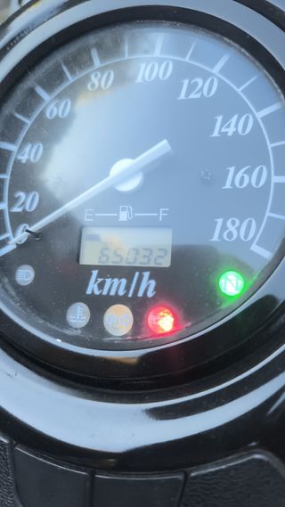 ocasionmoto Suzuki volusia 800.