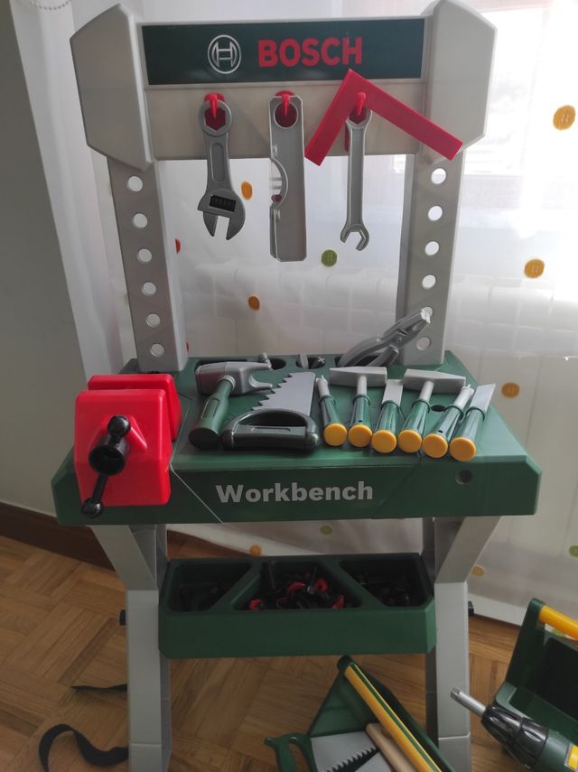 Banco de herramientas juguete Bosh